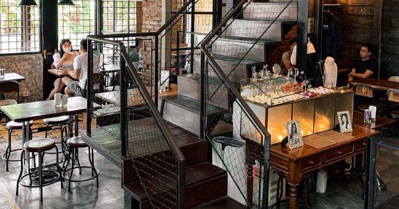 Bali.com/Pison Coffe